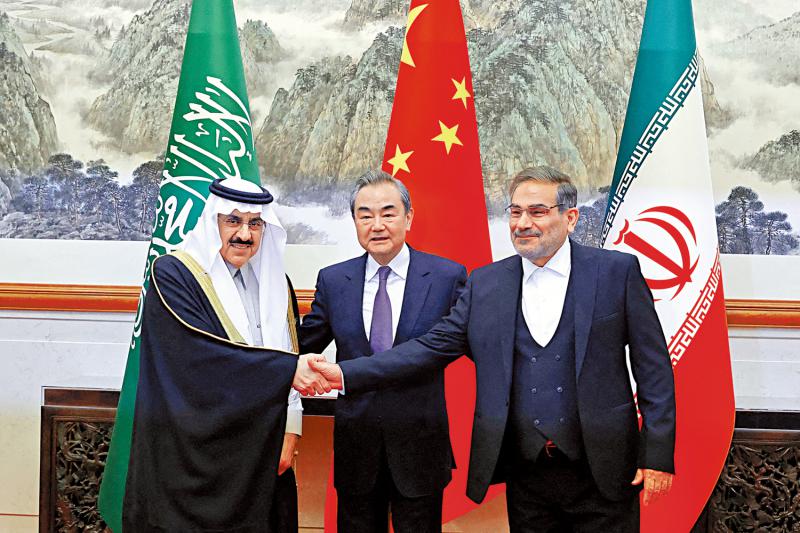 ﻿沙特递橄榄枝伊朗总统拟访利雅得 中东或不再受美国左右