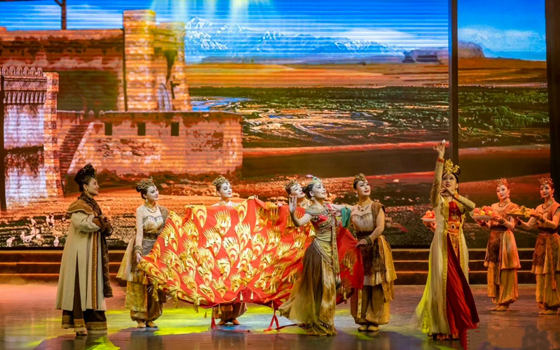 大型歌舞专场《万方乐奏．融梦和田》亮相首届新疆文化艺术节