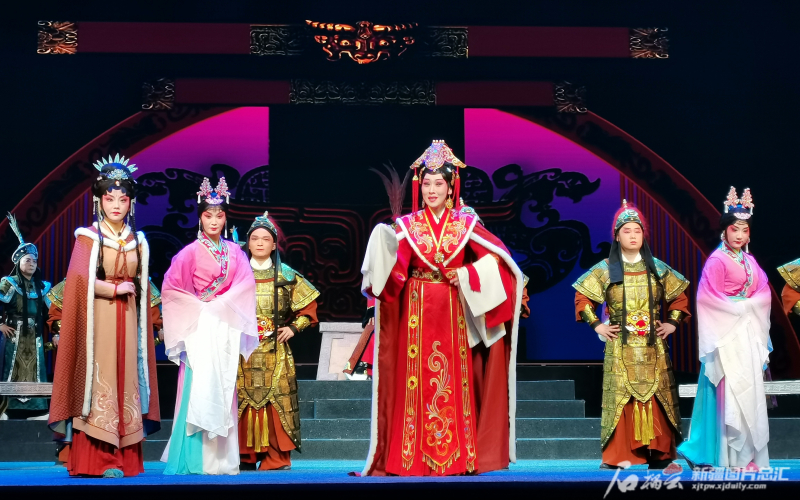 豫剧《解忧公主》亮相首届新疆文化艺术节
