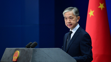 美方称不要求任何国家在中美之间站队 外交部：望切实执行