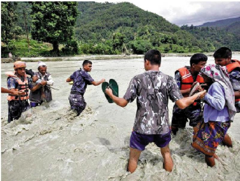 ﻿尼泊爾暴雨引發山泥傾瀉 2死28失蹤