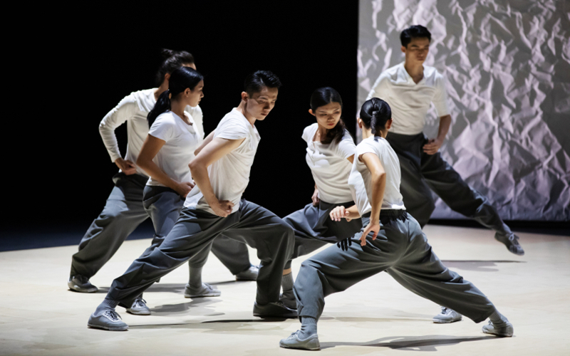 第六屆中國新疆國際民族舞蹈節 | 跨界藝術作品《凝》在烏首演