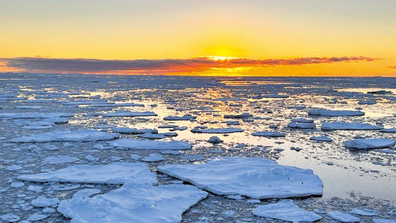 ﻿全球暖化加剧 南极海冰面积创新低
