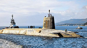 ?英国载140人核潜艇故障 险些舰毁人亡