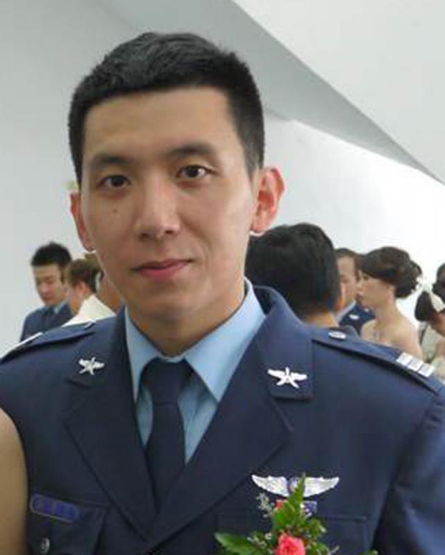 台湾空军军官图片
