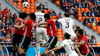 乌拉圭1:0头球破门绝杀埃及