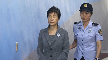 扎心！66岁朴槿惠拘捕期限再延长 被拘已达1年半