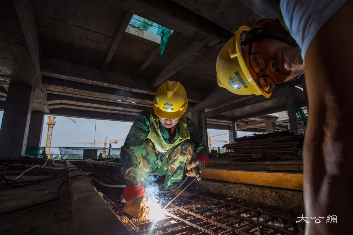 2019年深圳迎地铁建设井喷期 14条线路同时开工