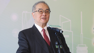 香港保監局主席鄭慕智：保監局正積極推進中港「保險通」的跨境銷售機制
