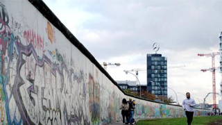 德民间组织欲送特朗普2.7吨柏林墙墙体 白宫拒收
