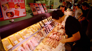 商务部：上周猪肉批发价格较前一周下降8.6%