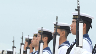 日媒：日本政府决定向中东派遣海上自卫队 人员约260人
