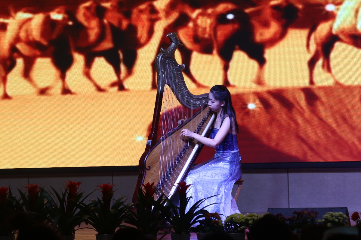 首届箜篌文化艺术节暨箜篌专场音乐会在中牟县举办