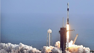 ﻿紧急逃生测试成功 SpaceX最快三月载人上天