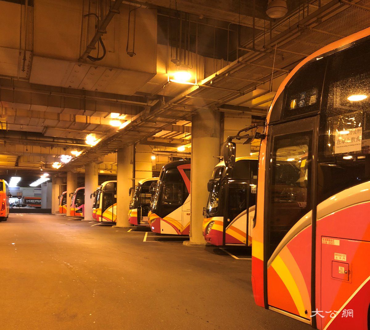 香港至深圳机场巴士：便捷舒适的跨境交通体验