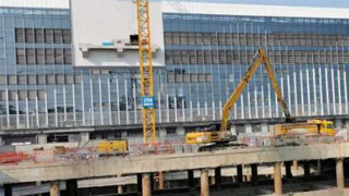 横琴口岸及综合交通枢纽开发工程项目正式复工