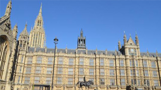 应对新冠肺炎疫情 英国议会将暂时关闭一个月