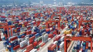 海关总署：前4个月进出口9.07万亿元 4月份出口增长8.2%