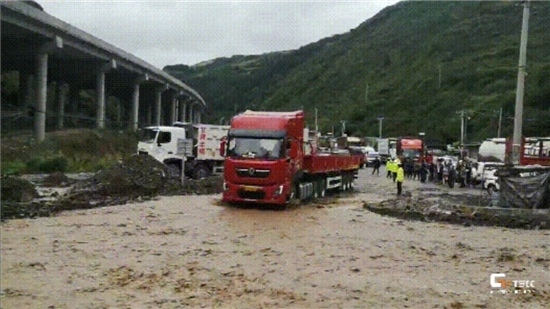国道212线甘肃境内中断45小时后恢复通行