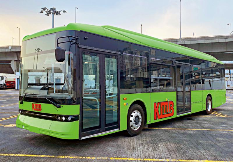【大公报讯】比亚迪全球首部右軚b12a纯电动单层巴士付运到香港,昨日