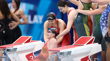 第14金！中国队夺得游泳女子4x200米自由泳接力金牌