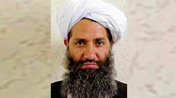 阿富汗塔利班最高领导人阿洪扎达首次亮相