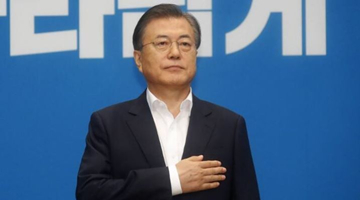 扛不住了！韩国政府叫停与病毒共存模式 文在寅道歉