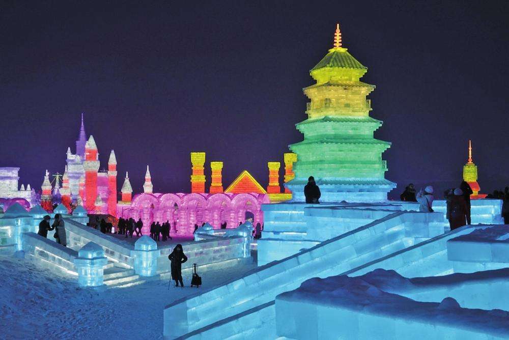 中国冰雪休闲旅游人数将达到3.05亿