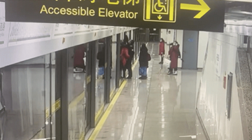 上海地铁乘客被夹身亡 交通运输部发布警示