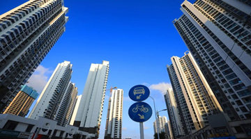 深圳CBD写字楼每平方米降价1万！租赁市场回暖，什么信号？
