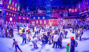 银基冰雪世界免票首日迎客近8000人次