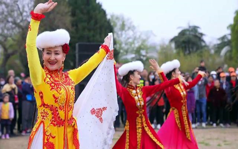 新疆旋律舞热南京