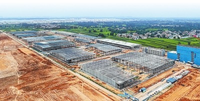 项目总体进度过半 郑州国际陆港新址“芳容初现”