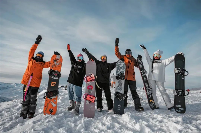 【冰雪阿勒泰】国家级滑雪旅游度假地称号 中国雪都实至名归！