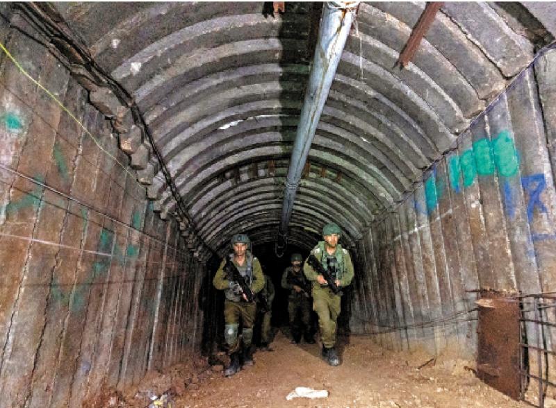 以军称发现巨型哈马斯地道 可容大车通行