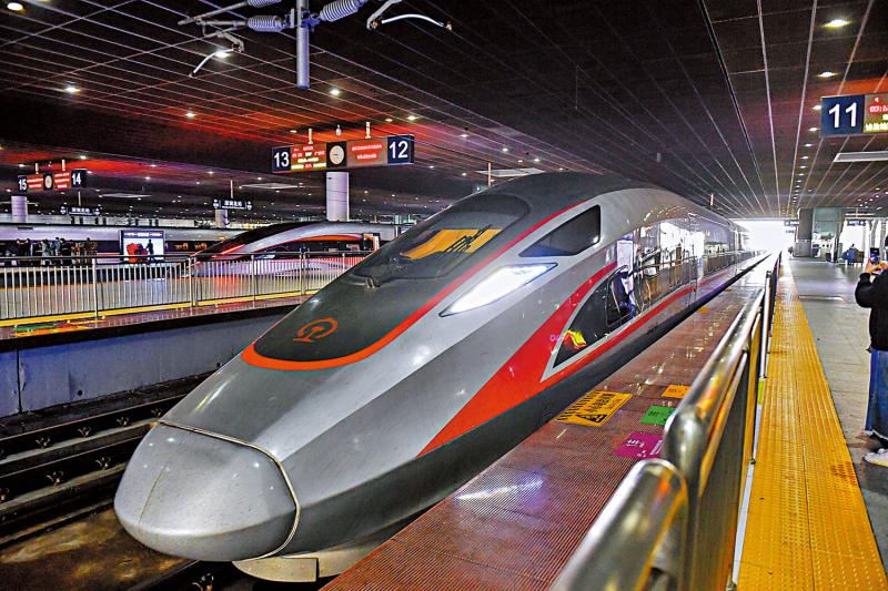 香港段去年載客逾2000萬破紀錄 兩地研推高鐵遊優惠