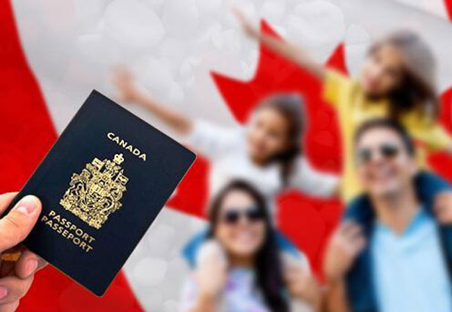 加拿大对国际留学生提高生活费存款要求
