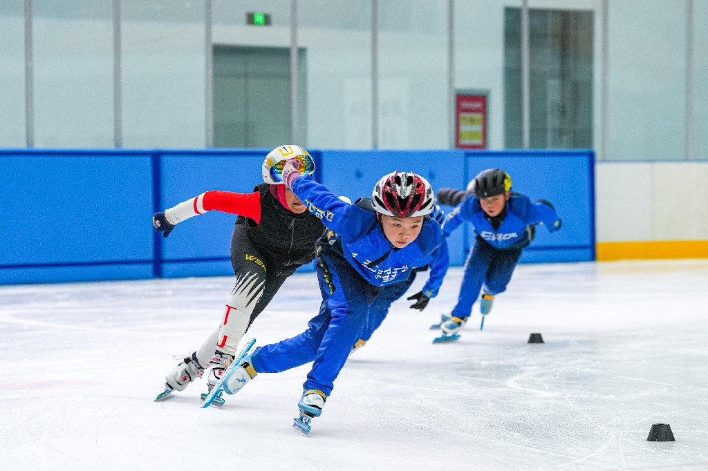 体旅融合 冰心筑梦丨唐山冰上运动中心项目短道速滑团队投入集训