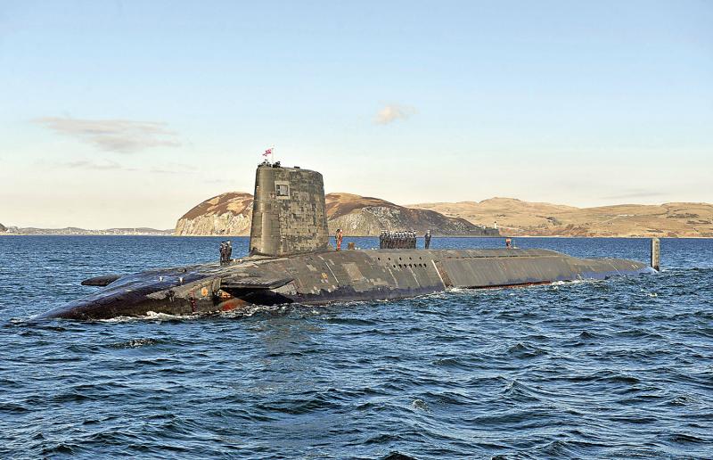 ﻿话你知/英国战略核潜艇超期服役
