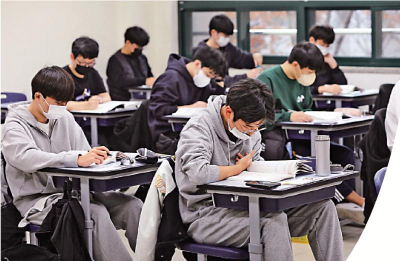 韩国现高考洩题集团 威胁教育公平