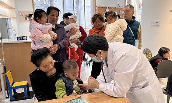 河南省婴幼儿生长发育评估义诊活动在郑州都都岛托育举行