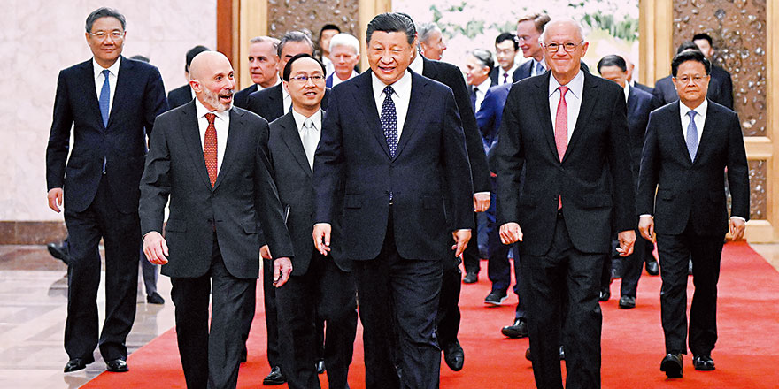 习近平：中国发展不会因为“中国见顶论”而见顶