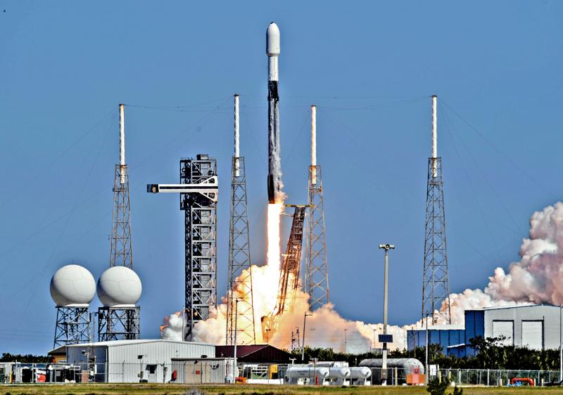 ﻿SpaceX频繁发射卫星 加剧太空垃圾氾滥