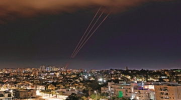 ﻿伊朗空袭以色列 警告美勿插手