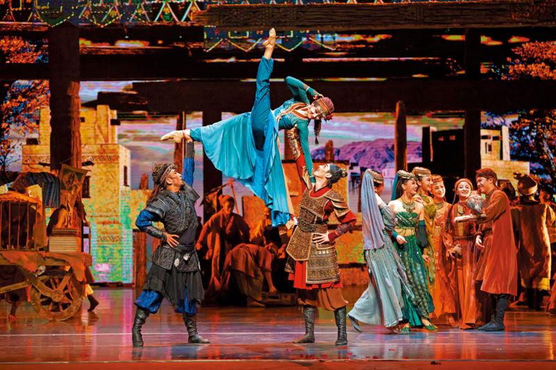 ﻿回溯古丝路民族融合 《五星出东方》展现中原西域乐舞