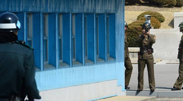  South Korea says North Korean soldiers cross the military demarcation line and the DPRK has no response yet
