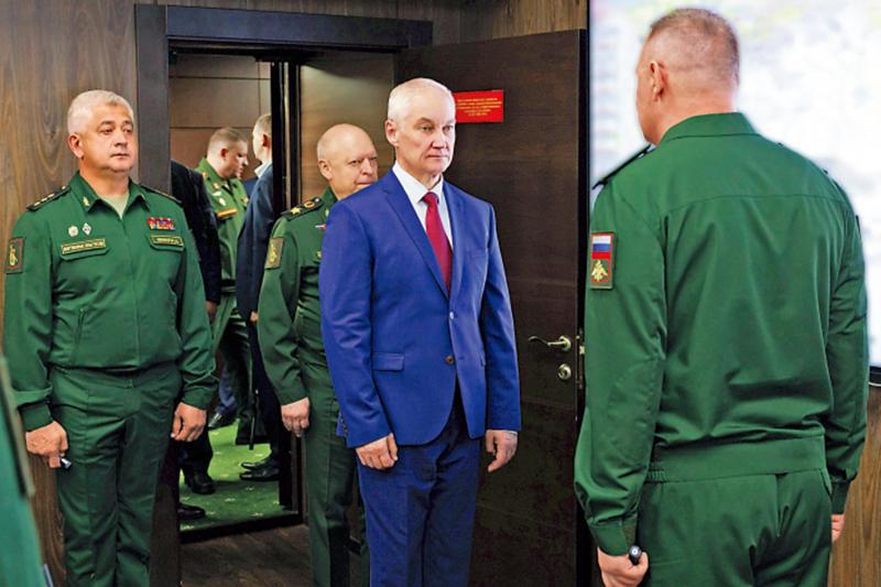  The Russian Ministry of Defense replaced four deputy defense chiefs