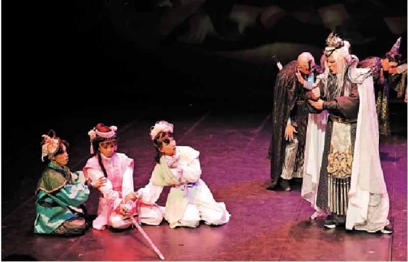 推动传统艺术 台湾启动儿童戏曲巡演