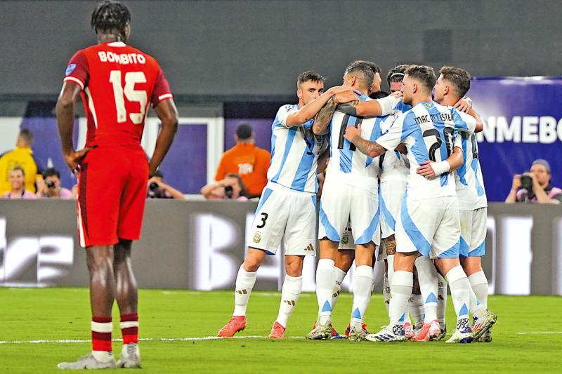 ﻿阿根廷率先杀入美洲盃决赛