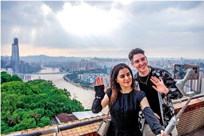 ﻿中国免签政策 吸引外国游客